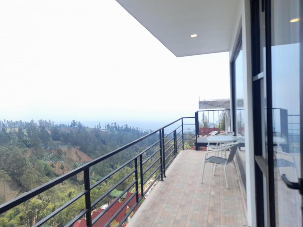 Hotel Nature Bromo And Resort Pasuruan Exterior photo
